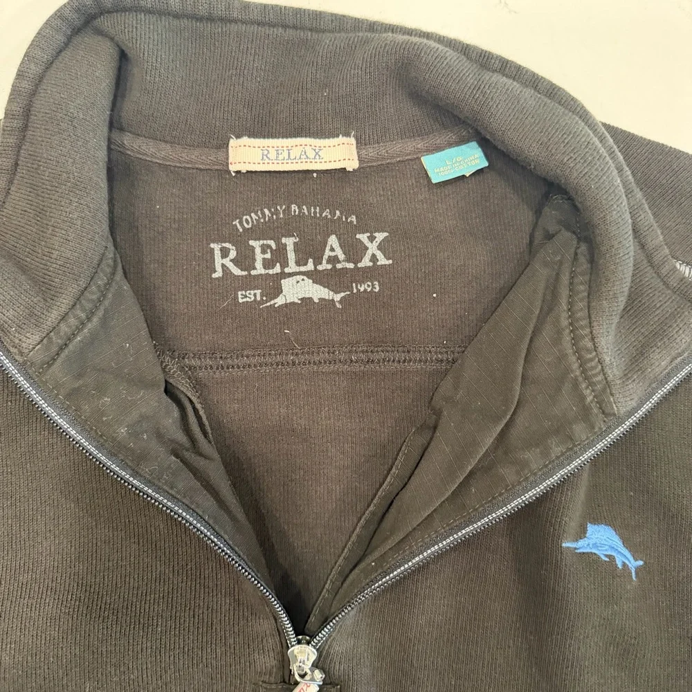 Tommy Bahama Men’s Antigua Cove Half Zip Sweatshirt Black - Large